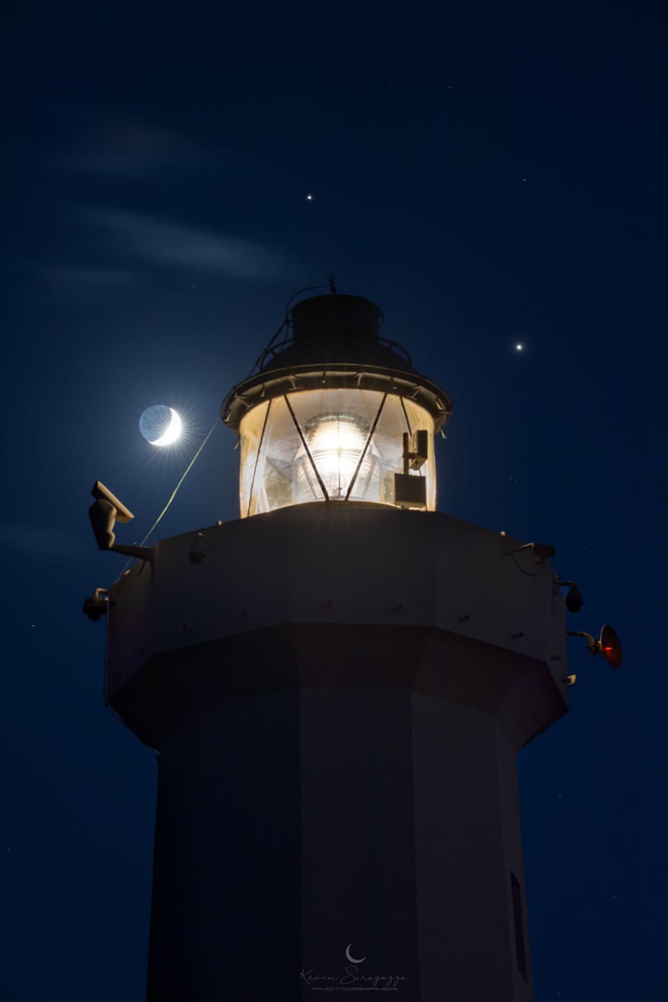 APOD: Great Conjunction over Sicilian Lighthouse - December 8, 2020