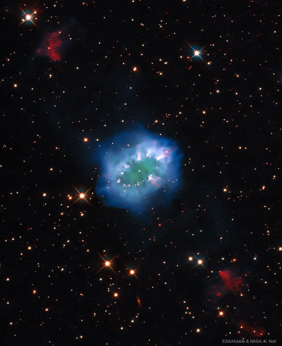 APOD: Jets from the Necklace Nebula - May 18, 2021