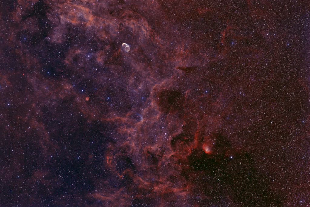 APOD: Cosmic Clouds in Cygnus - June 9, 2022