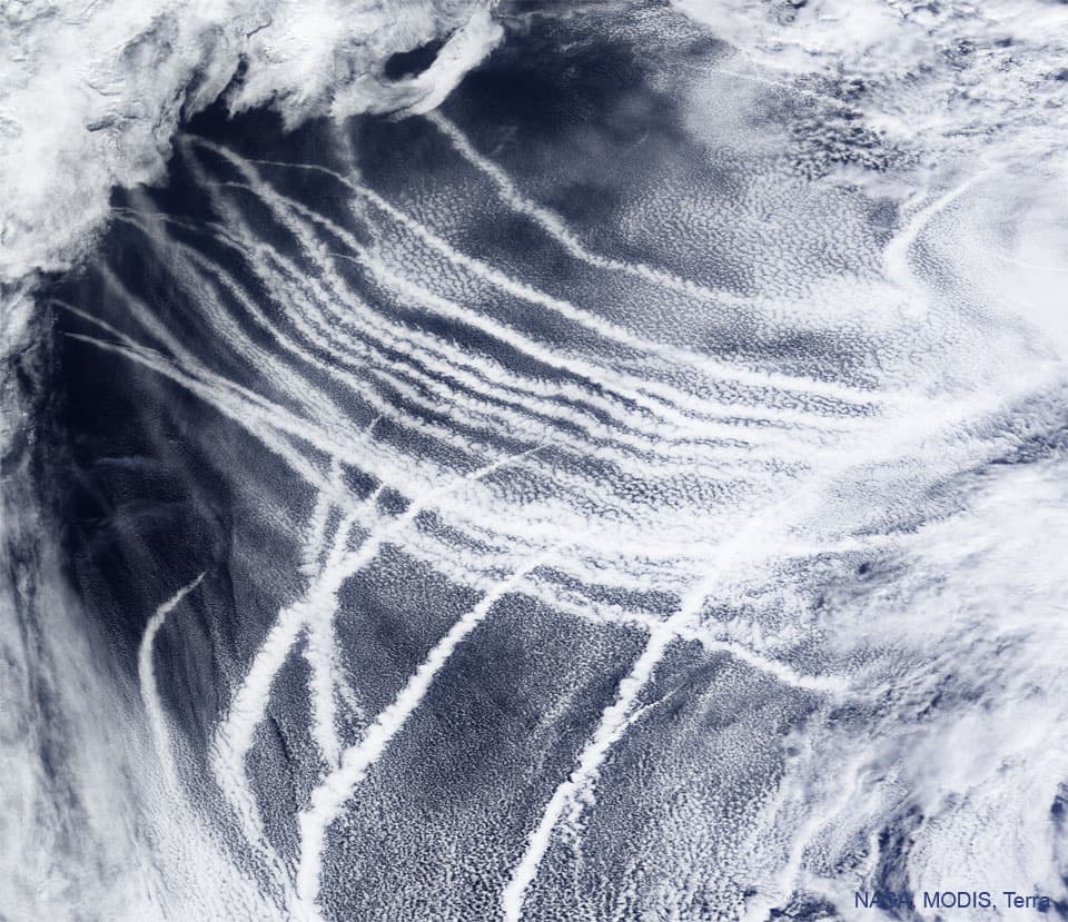 APOD: Ship Tracks over the Pacific Ocean - June 8, 2022