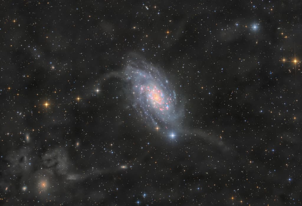 APOD: NGC 2403 in Camelopardalis - June 3, 2024