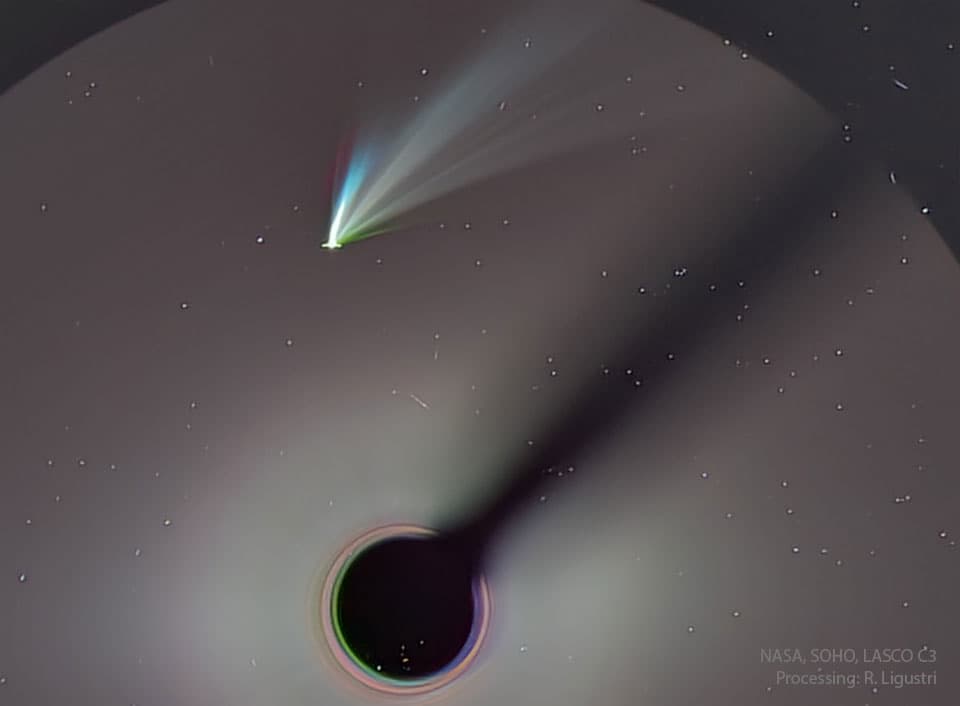 APOD: Comet ATLAS Rounds the Sun - January 20, 2025