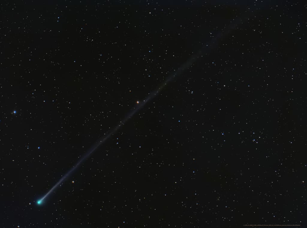 APOD: Comet C/2025 F2 SWAN - April 18, 2025