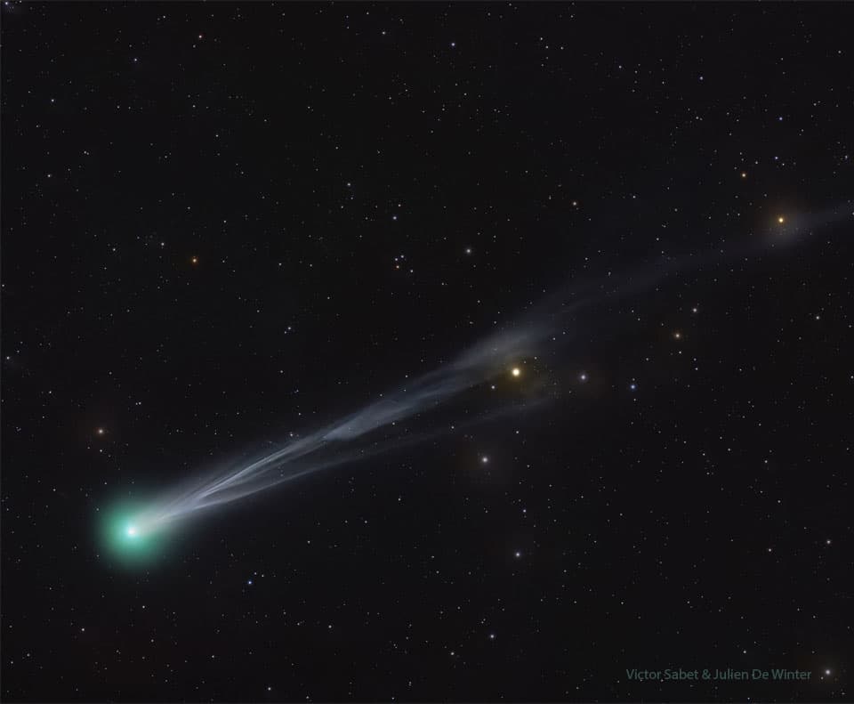APOD: Comet Lemmon Brightens - September 30, 2025