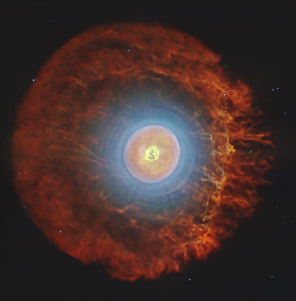 NASA APOD June 4, 2026: A Planetary Nebula with Cosmic Buckyballs