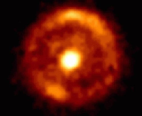 APOD: A Bulls-Eye Einstein Ring - March 30, 1998