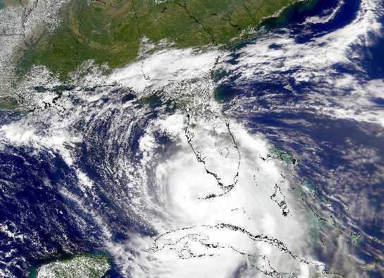 APOD: A Hurricane in the Gulf - September 28, 1998