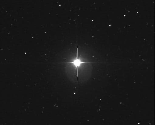 APOD: Introducing Nova Velorum 1999 - May 24, 1999