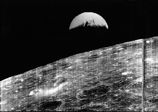 APOD: The Earth Also Rises - October 13, 1996