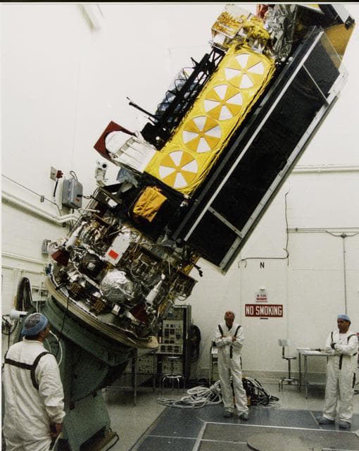 NASA image: KSC-00VAFBDIG-005