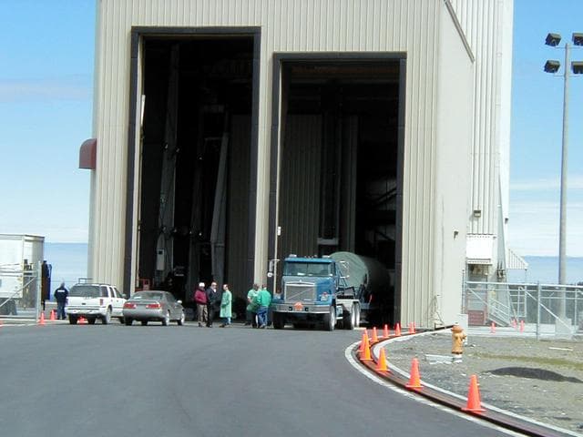 NASA image: KSC-01KODI-038