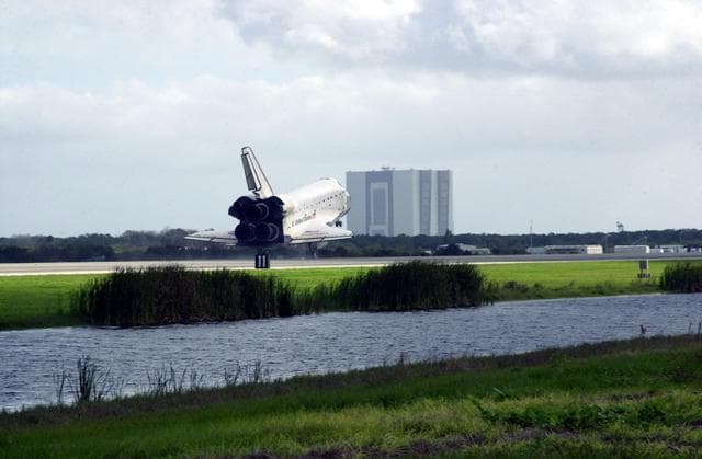 NASA image: KSC-01PD-1833