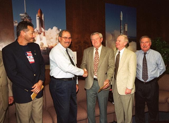 NASA image: ksc-01pp-1700