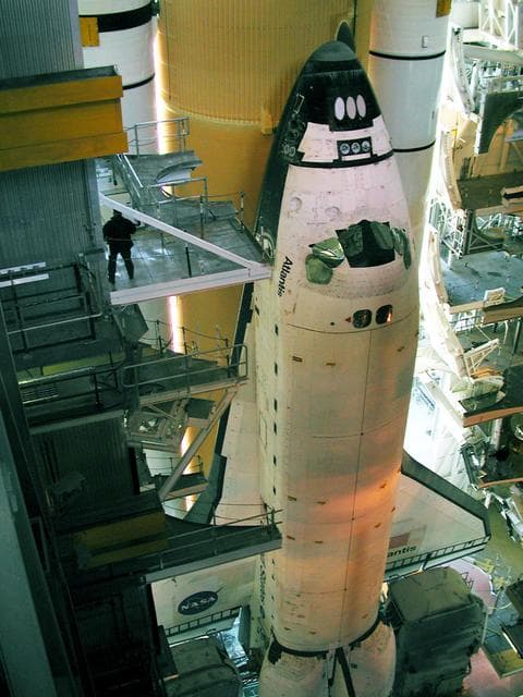 NASA image: KSC-01PADIG-001