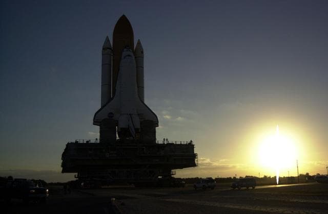 NASA image: KSC-01PADIG-032