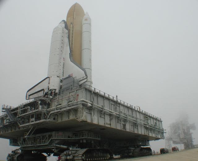 NASA image: KSC-01PADIG-076