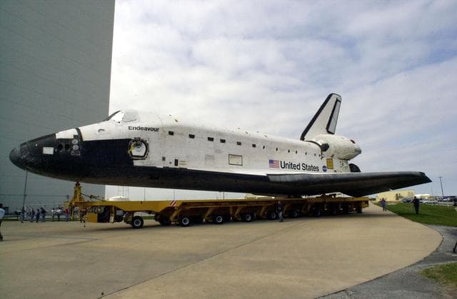 NASA image: KSC-01PADIG-158