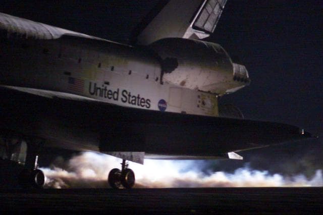 NASA image: KSC-01PADIG-166