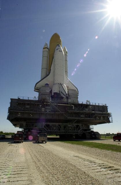 NASA image: KSC-01PADIG-174