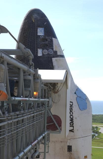 NASA image: KSC-01padig-240