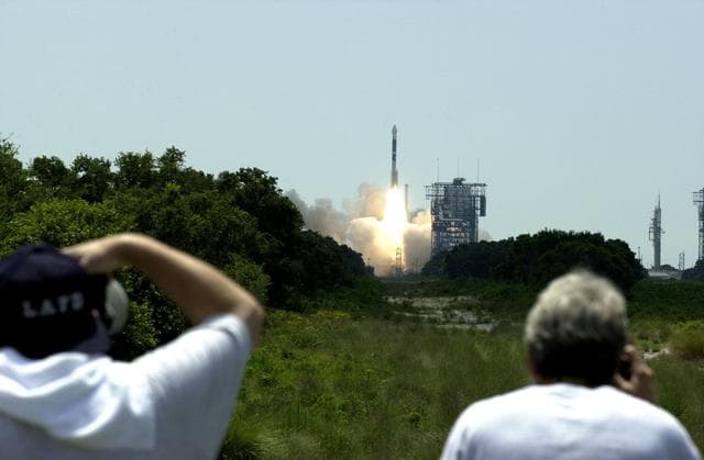 NASA image: KSC-01padig-257