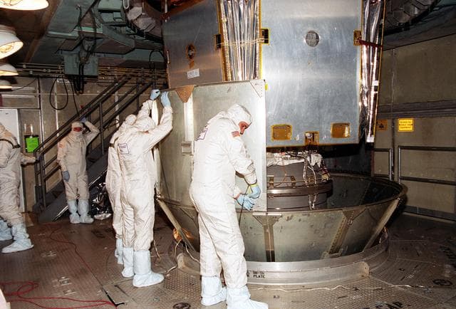 NASA image: KSC-01pd-1176