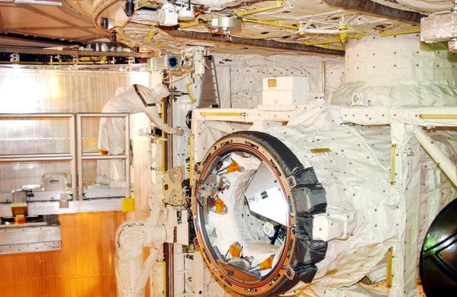 NASA image: KSC-01PD-1733
