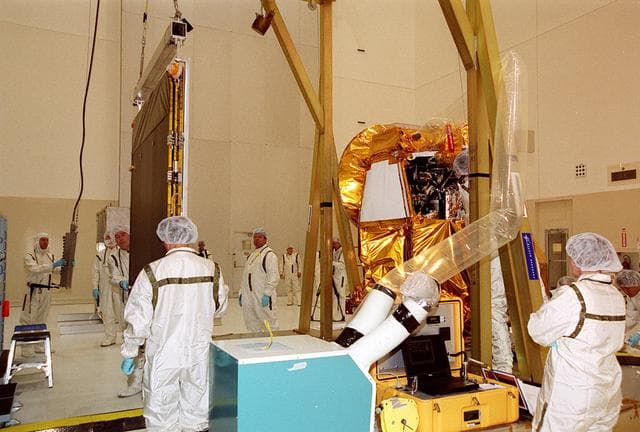 NASA image: KSC-01PP-0122