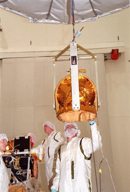 NASA image: KSC-01PP-0192