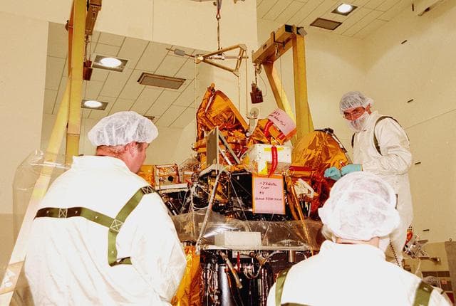 NASA image: KSC-01PP-0194