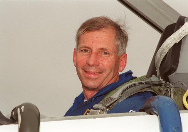 NASA image: KSC-01PP-0222