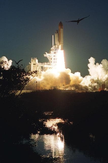 NASA image: KSC-01PP-0287