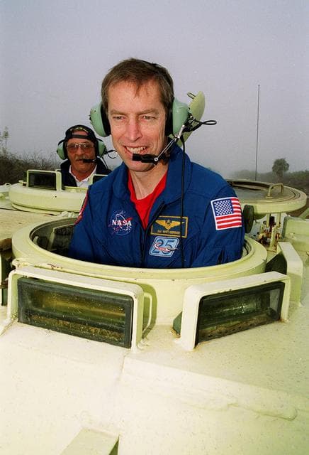 NASA image: KSC-01PP-0307