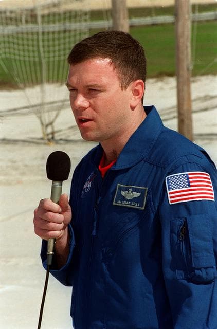 NASA image: KSC-01PP-0327