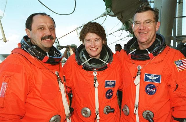 NASA image: KSC-01PP-0345