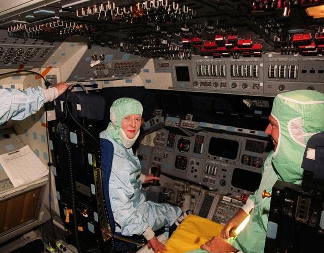 NASA image: KSC-01PP-0386