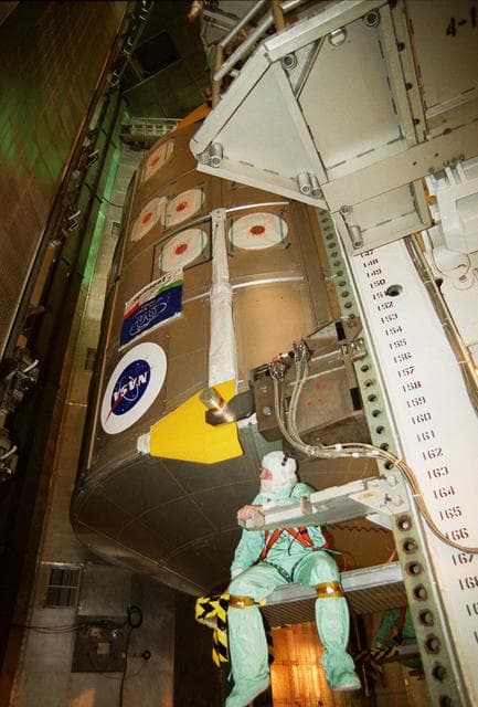 NASA image: KSC-01PP-0407