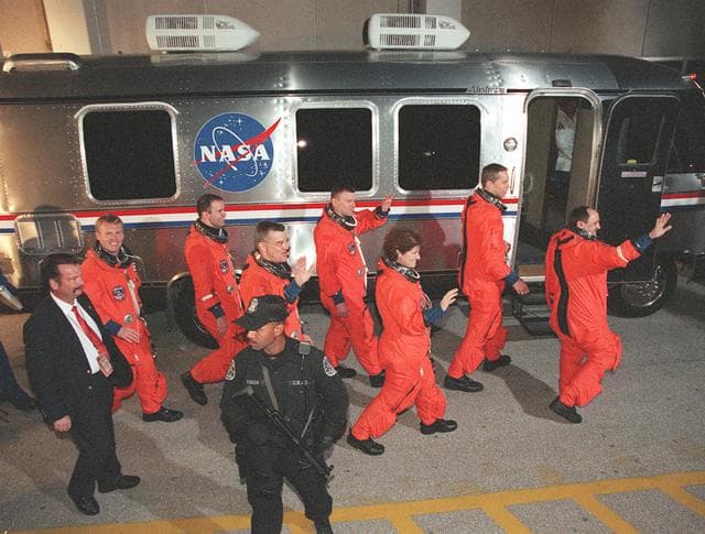 NASA image: KSC-01PP-0434
