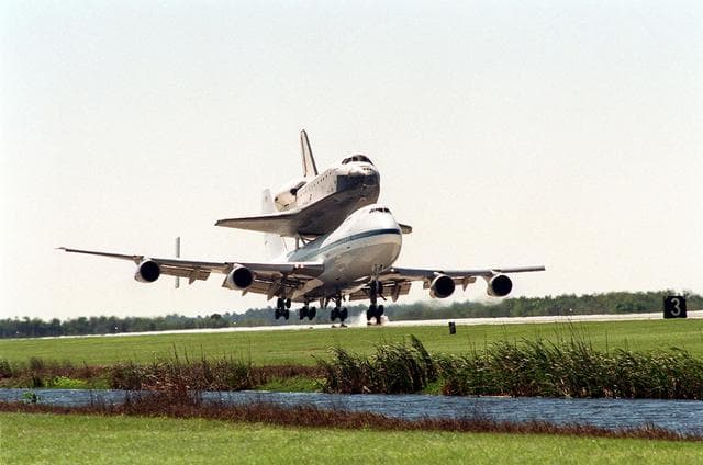 NASA image: KSC-01PP-0492
