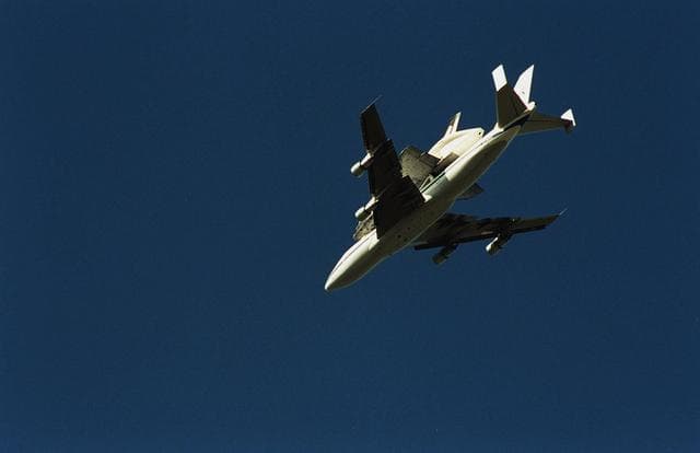 NASA image: KSC-01PP-0504