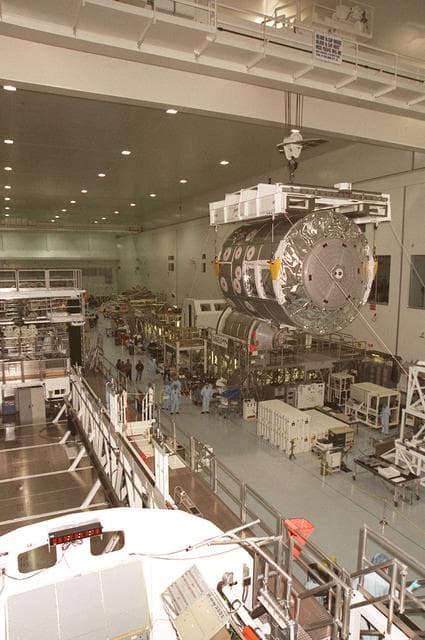 NASA image: KSC-01PP-0524