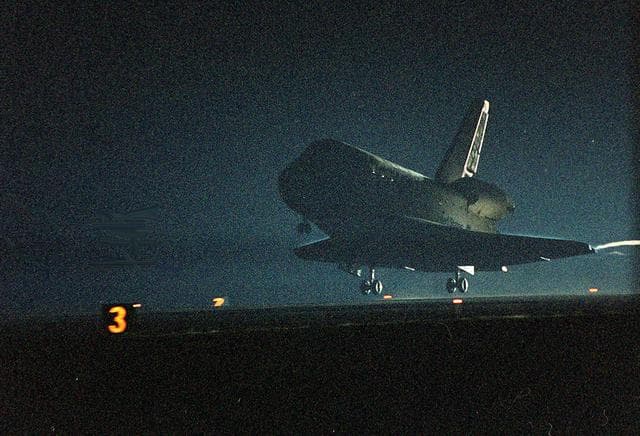 NASA image: KSC-01PP-0555