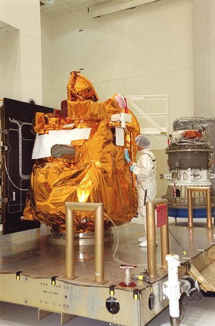 NASA image: KSC-01PP-0600