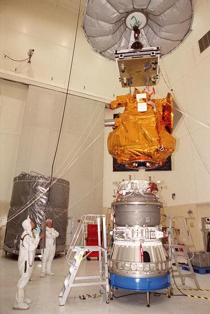 NASA image: KSC-01PP-0609