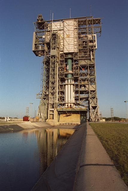 NASA image: KSC-01PP-0636