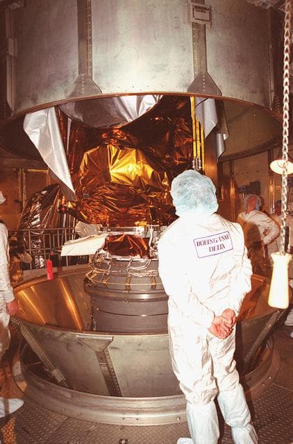 NASA image: KSC-01PP-0642
