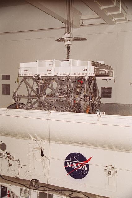 NASA image: KSC-01PP-0686