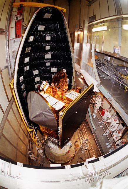 NASA image: KSC-01PP-0702