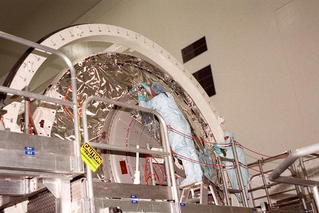 NASA image: KSC-01PP-0718