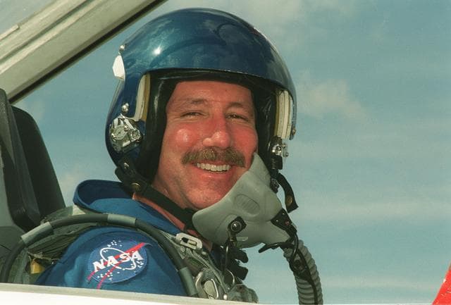 NASA image: KSC-01PP-0763